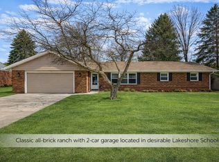 2787 Royal Queens Rd, Stevensville, MI 49127