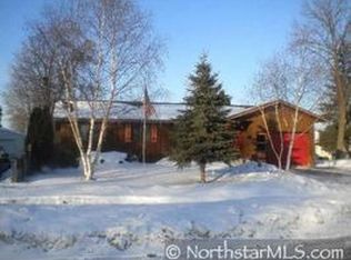 208 14th St W, Hastings, MN 55033