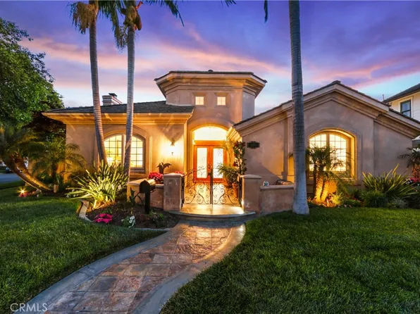 11811 Norgrove Ln, Los Alamitos, CA 90720