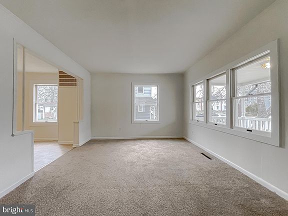 5th image of 21677 N Essex Dr