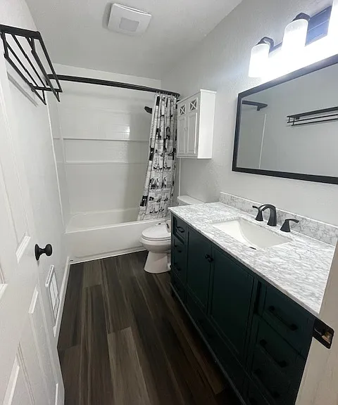 3501 N Brocton Ave #2 — Photo 8