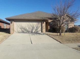 19900 Adagio Ln, Edmond, OK 73012