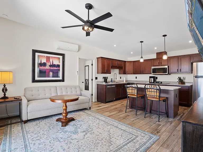 7508 Osuna Rd NE #A — Photo 2