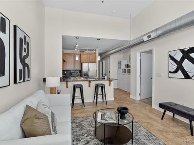 1313 S Clarkson Street #405, Denver, CO, 80210