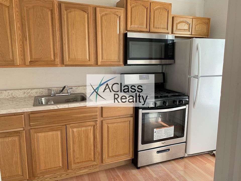 1st image of 28-51 34th St #3R