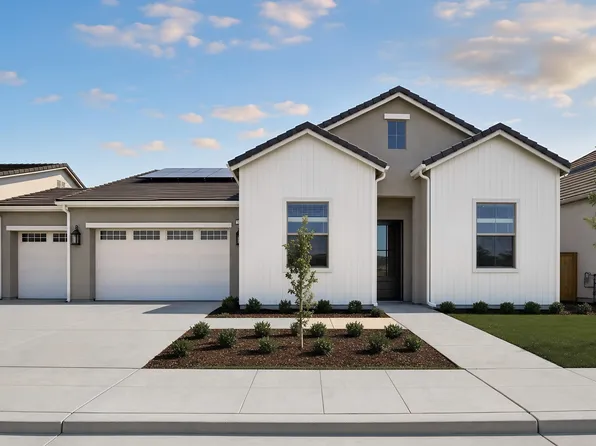 2067 N Marion Ave, Clovis, CA 93619