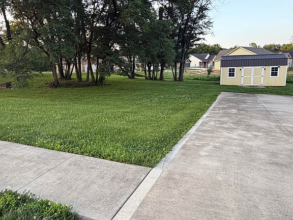 4th image of 104 Elk Dr