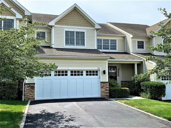 638 Danbury Road #57, Ridgefield, CT 06877