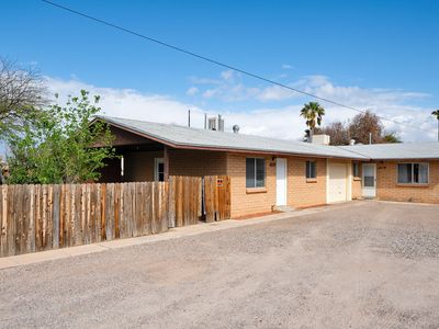 1143-1145 E Kleindale Rd, Tucson, AZ, 85719
