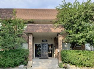 8305 Route 53 APT A14, Woodridge, IL