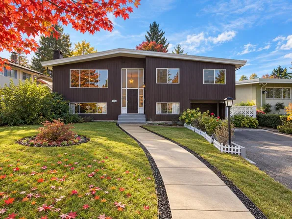 10965 Jay Cres, Surrey, BC V3R 5B3
