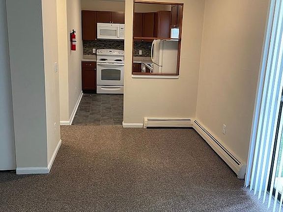 4th image of 10000 S Westnedge Ave APT 1C