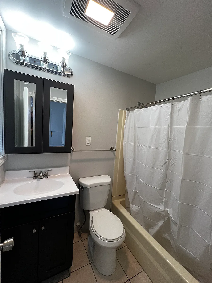 Building Photo - 16 Shurtleff St #3R