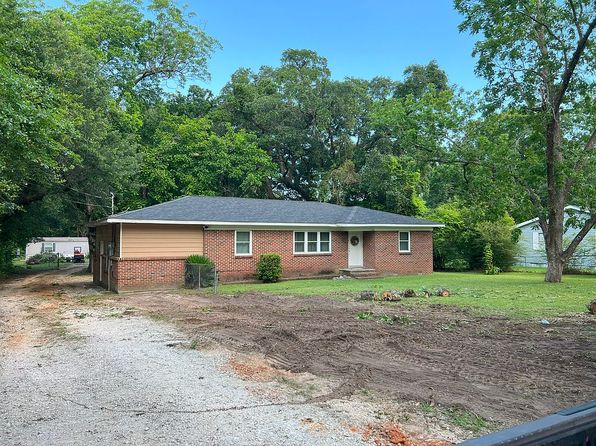 4613 Calhoun Rd