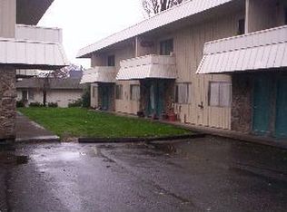 2475 Columbia Blvd APT 8, Saint Helens, OR 97051