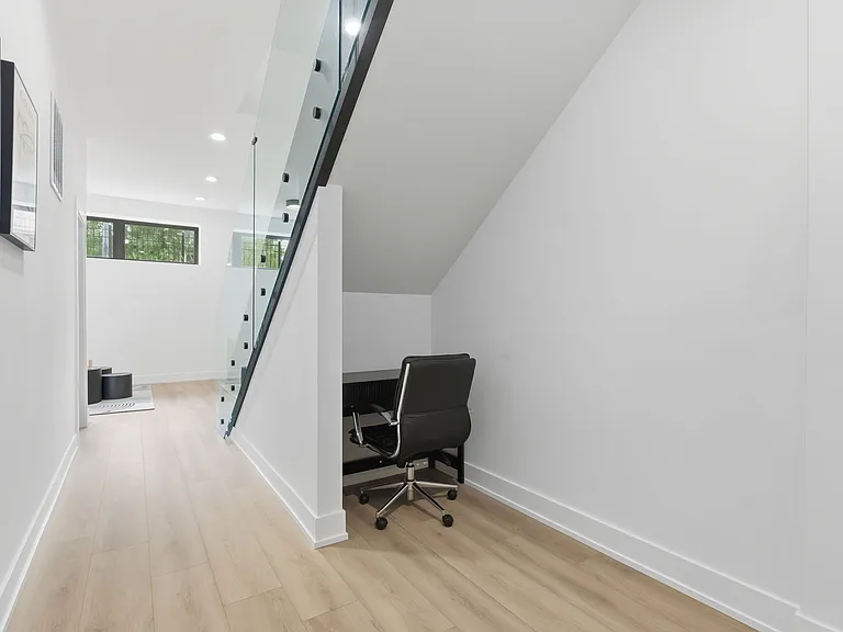 4210 W 5th Ave — Photo 37