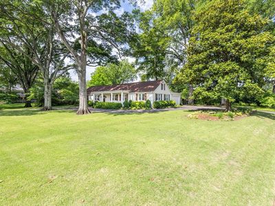 241 Greenway Rd, Memphis, TN, 38117