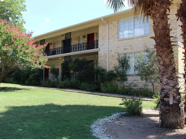 301 E 34th St APT 105, Austin, TX 78705