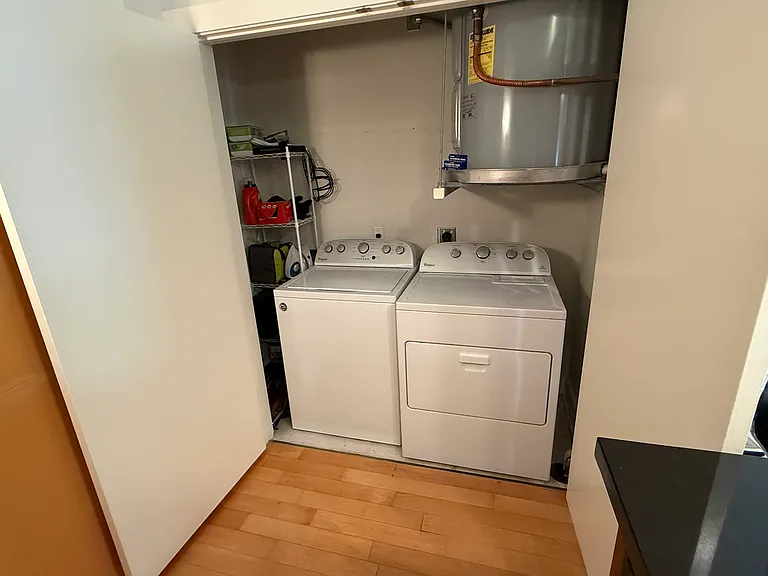603 Davis St #807 — Photo 7