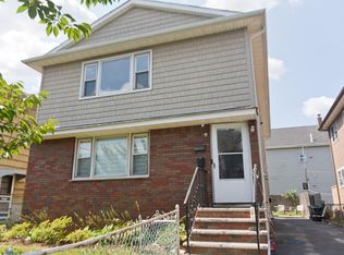 8 Strong St FLOOR 2, Wallington, NJ 07057