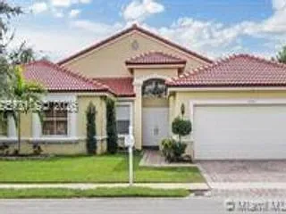 19150 SW 16th St Photo 1
