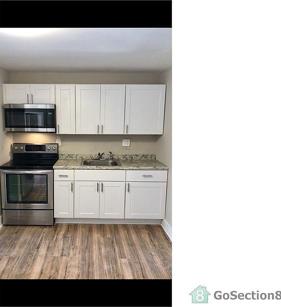 2nd image of 203 Saint Helena Ave