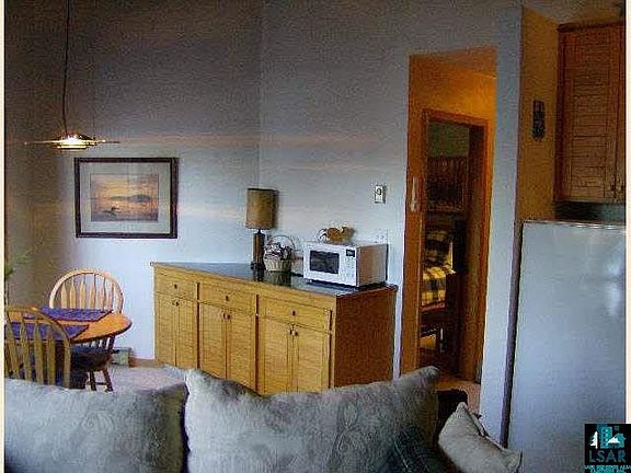 5th image of 1540 S SHORE DR Unit #33