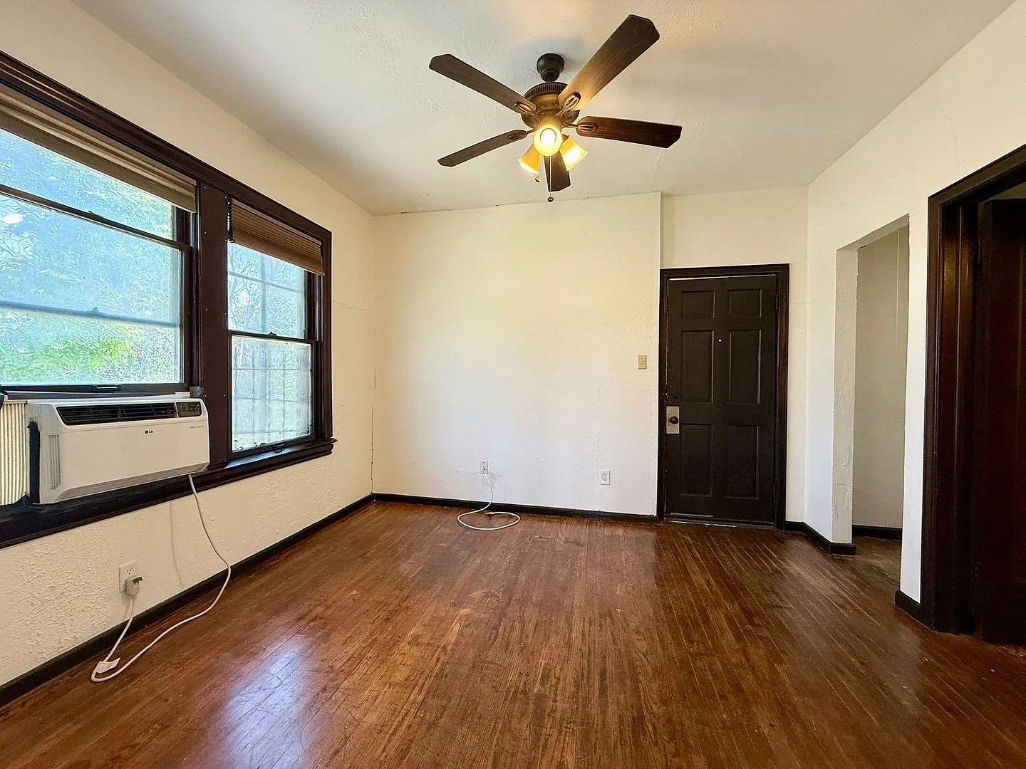 For Rent! — Photo 4