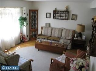 1310 Salem Rd, Burlington, NJ 08016