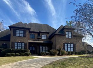 1305 Deerhurst Ct, Birmingham, AL 35242