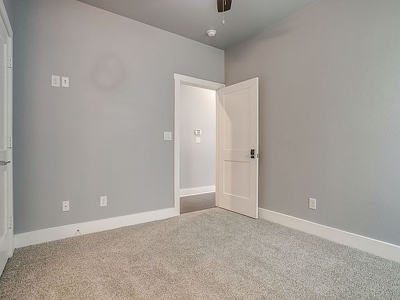 2nd image of 2822 Addison Park Ln #2028
