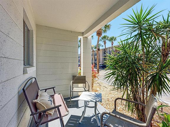2nd image of 2045 Canal Dr #L7