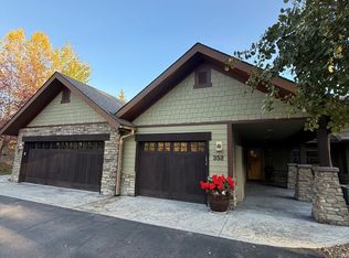 352 Jib Ln, Lakeside, MT 59922