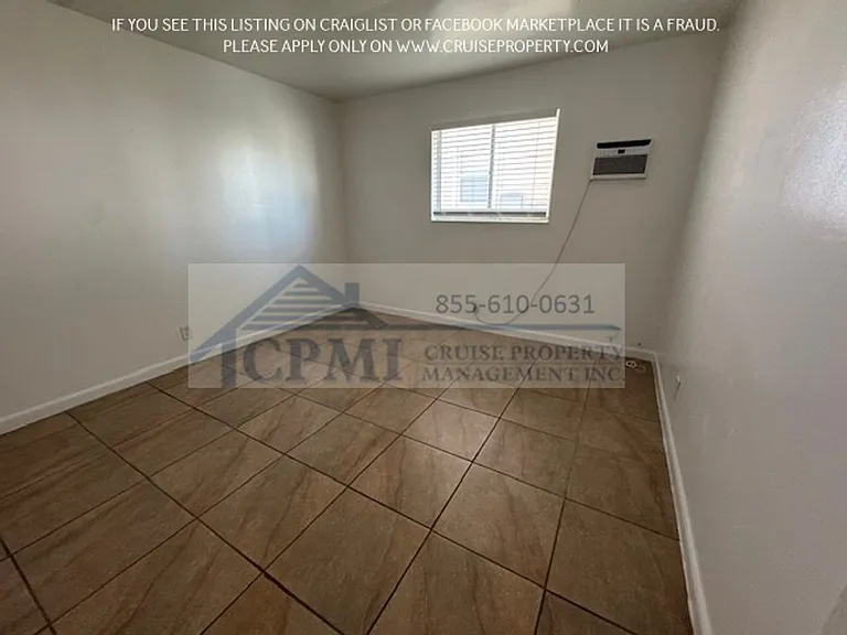 2220 Hayes St — Photo 14