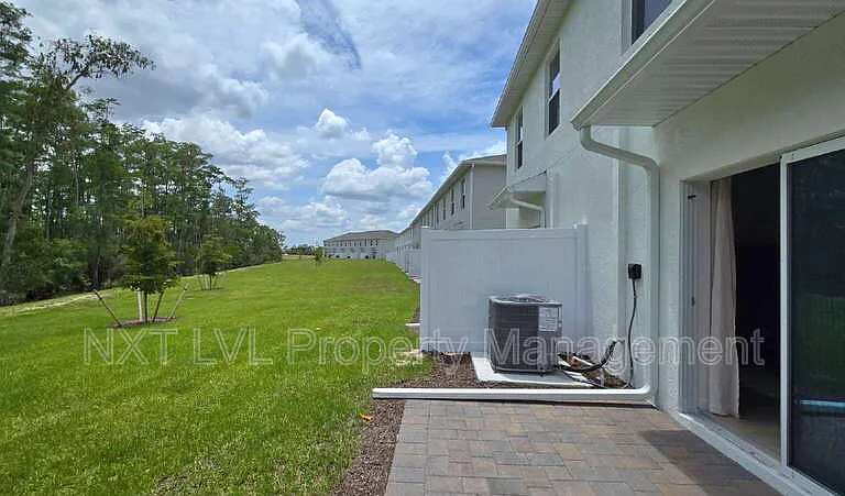 8369 Everly Preserve Dr — Photo 20