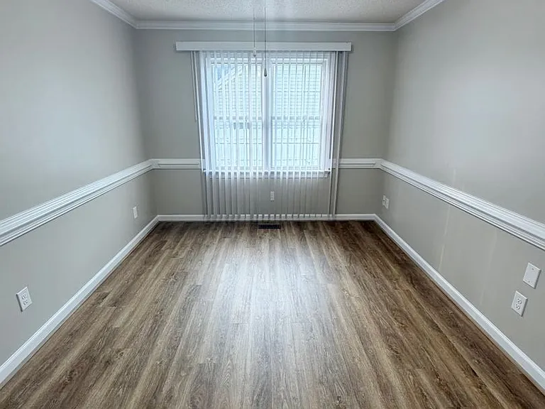 2421 Sexton Rd — Photo 12