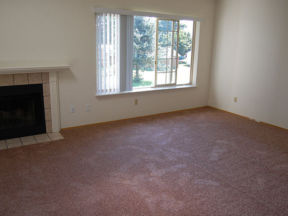 2nd image of 3400 NE 66th Ave #C9