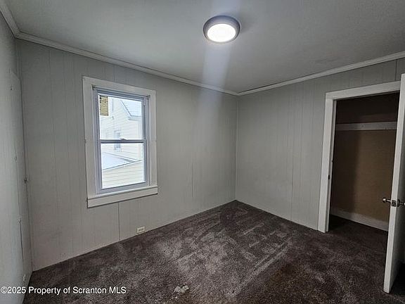 2nd image of 1045 Prescott Ave