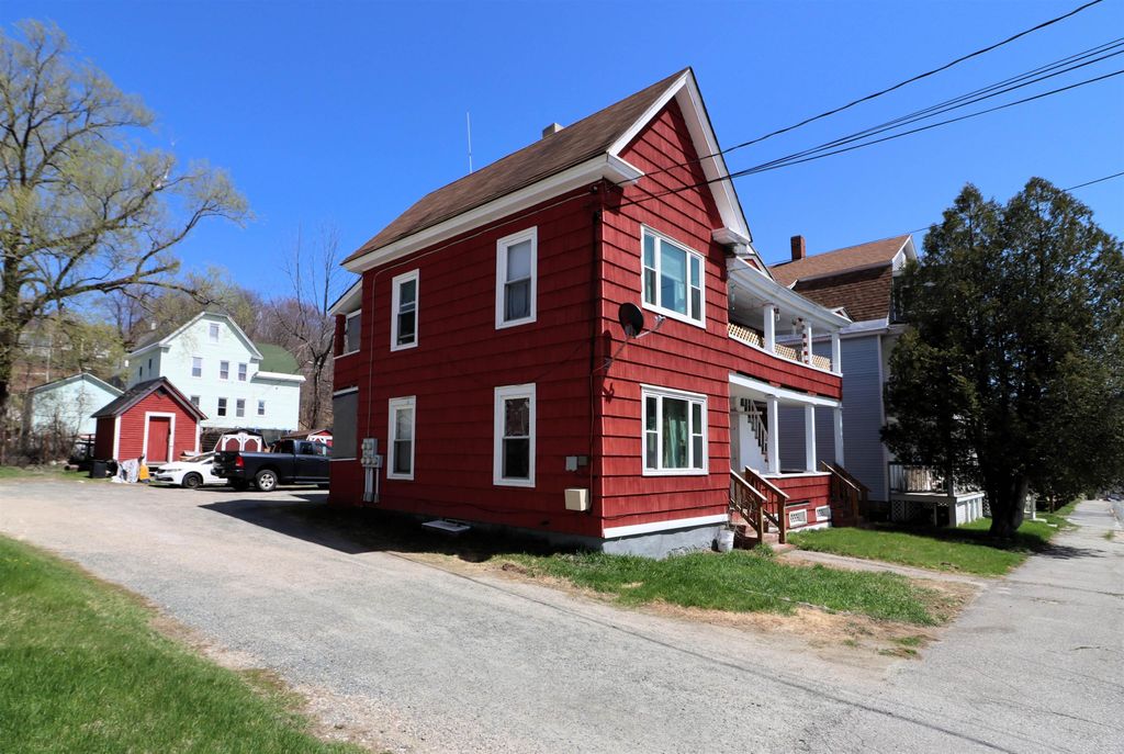 326 High Street, Berlin, NH - View 4