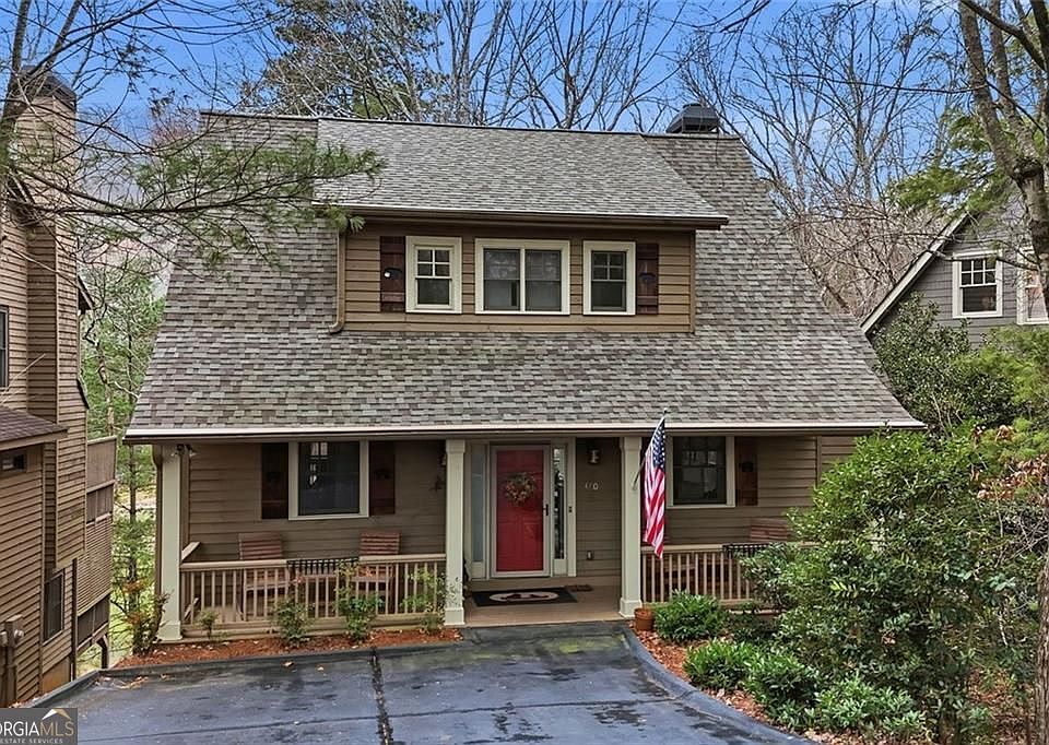 1st image of 10 Chestnut Knoll Point