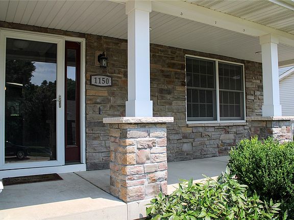 3rd image of 1150 Woodridge Ct