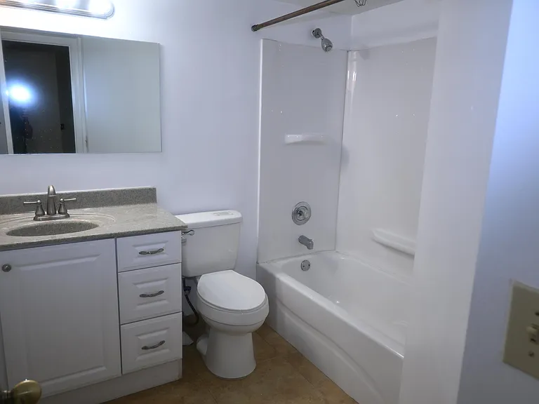 8721 Wiles Rd #305 — Photo 12