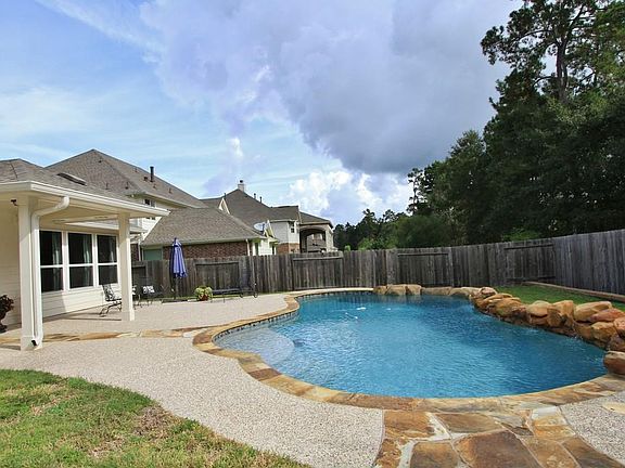 5th image of 6122 Riverchase Glen Dr