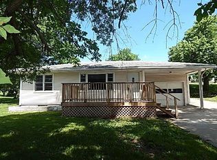 100 N Kossuth St, Osceola, IA 50213