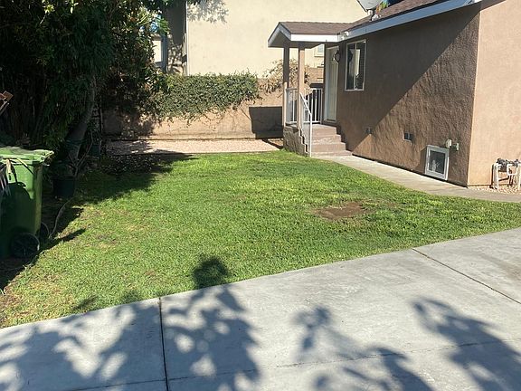 4th image of 1061 S Alma Ave