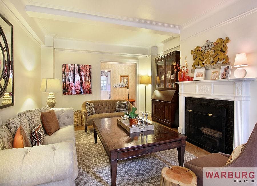 1st image of 25 E 86th St #8-E