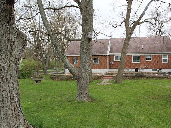 4th image of 2222 Homesite Dr
