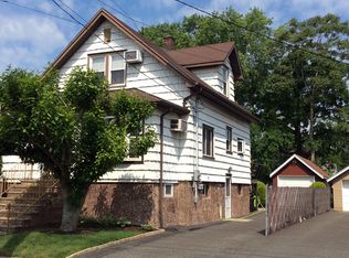 16 Columbus Ave, Little Ferry, NJ 07643