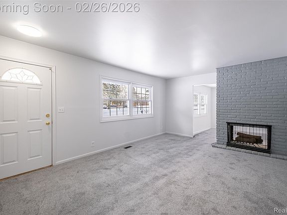 3rd image of 5366 N Georgetown Rd