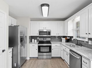 1972 Stepford Dr, Clarksville, TN 37043